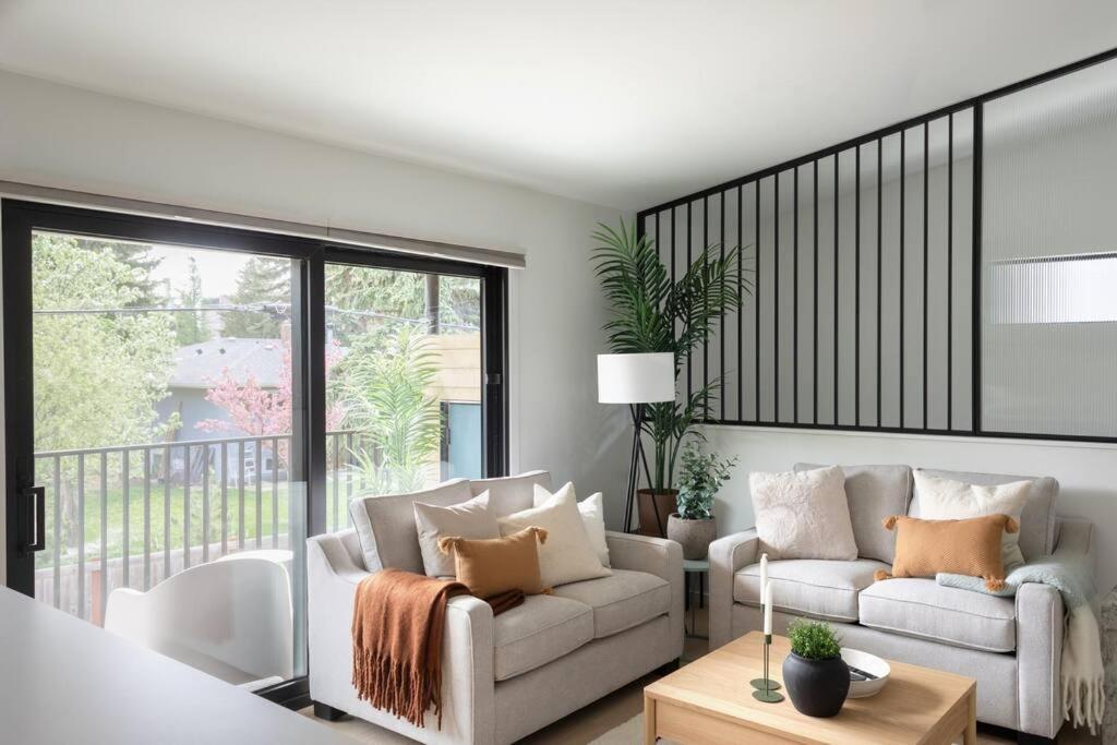 Casa Bramble Luxury 2Bed Suite Near Uofa Hospital Edmonton Ngoại thất bức ảnh